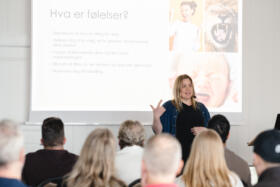260508 HU Frivillig Seminar Alexandra G 08865